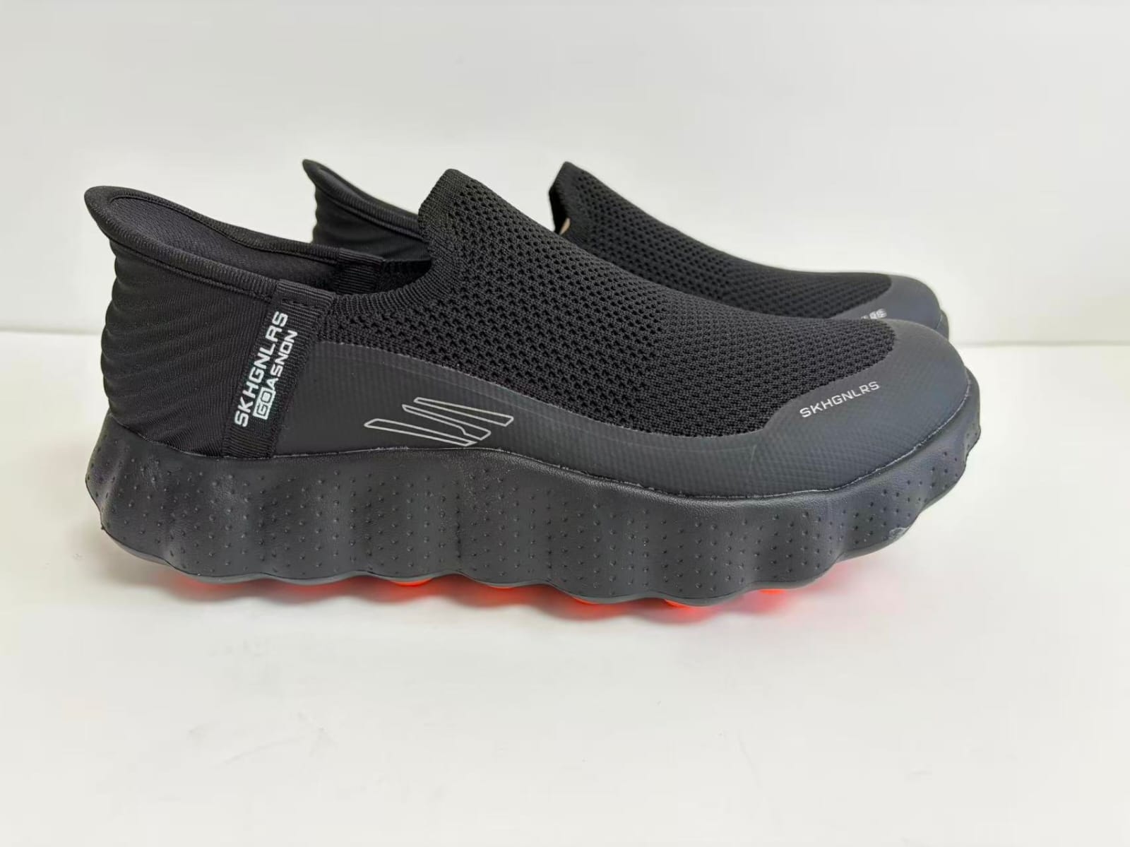 MENS SPORT SHOES ACCUPRESSURE SOLE