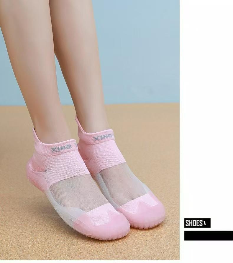 CAMESHOE AEROBIC SOCKS BABY PINK
